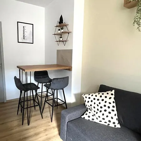 Apartment Be-0 - F1 Pour 1-2 Pers Au Rdc Au Centre De *