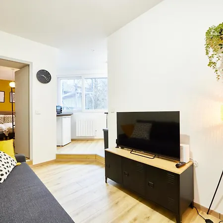 Be-0 - Joli 2 Pieces Pour 1-2 Pers Au Rdc Au Centre De Mulhouse